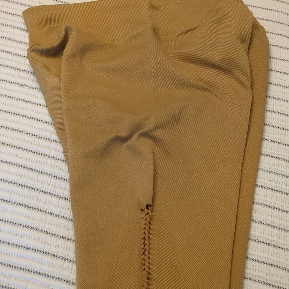 Offline Seamless Macrame high waisted Mustard Yellow leggings Side Detail Sz L - Picture 7 of 10